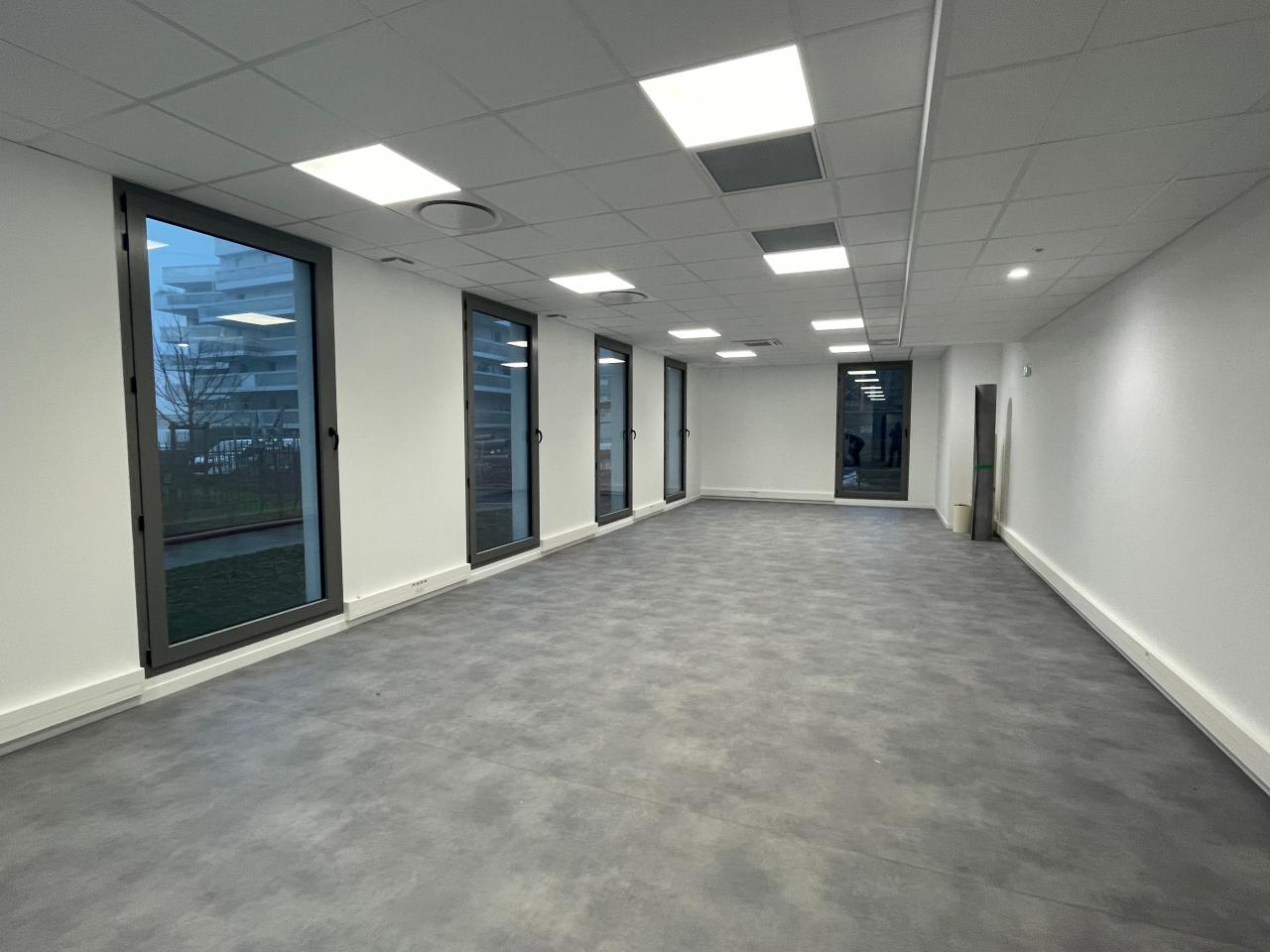 Bureau Cesson-Sévigné 100m² Vente bureau Cesson-Sévigné Ille-et-Vilaine OVBUR2532575 2